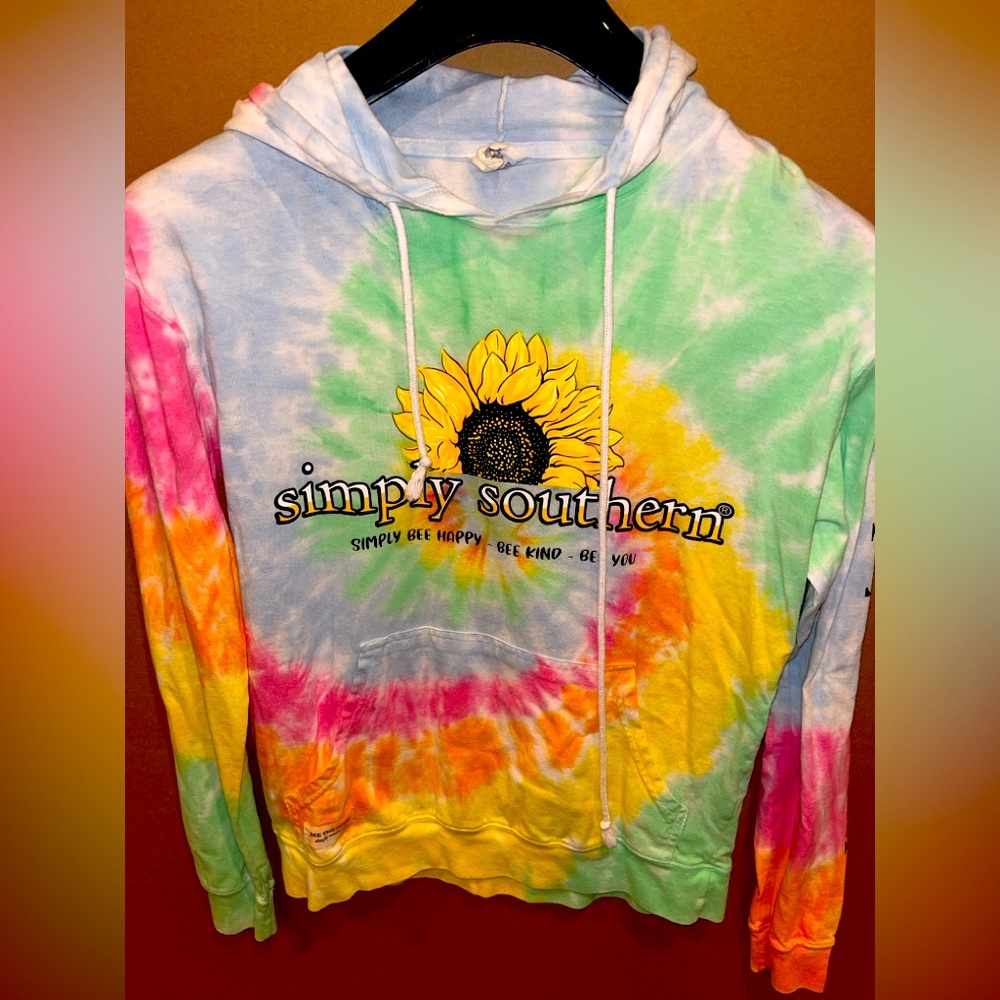Simply Southern Tie Dye Hoodie Women’s Sz Small pullover cute preppy Bee Happy